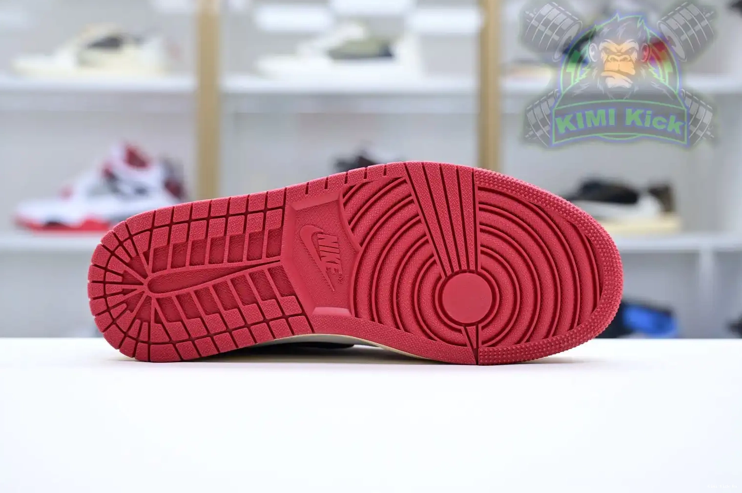 Room “Away” Low OG Jordan Air Trophy Jordan Kimikick x 1 0820
